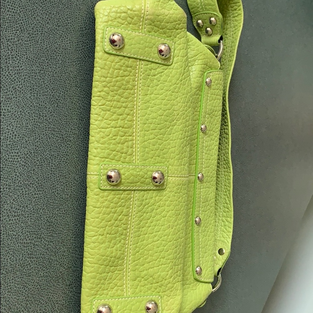 Beautiful Rafe Handbag - Picture 2 of 5